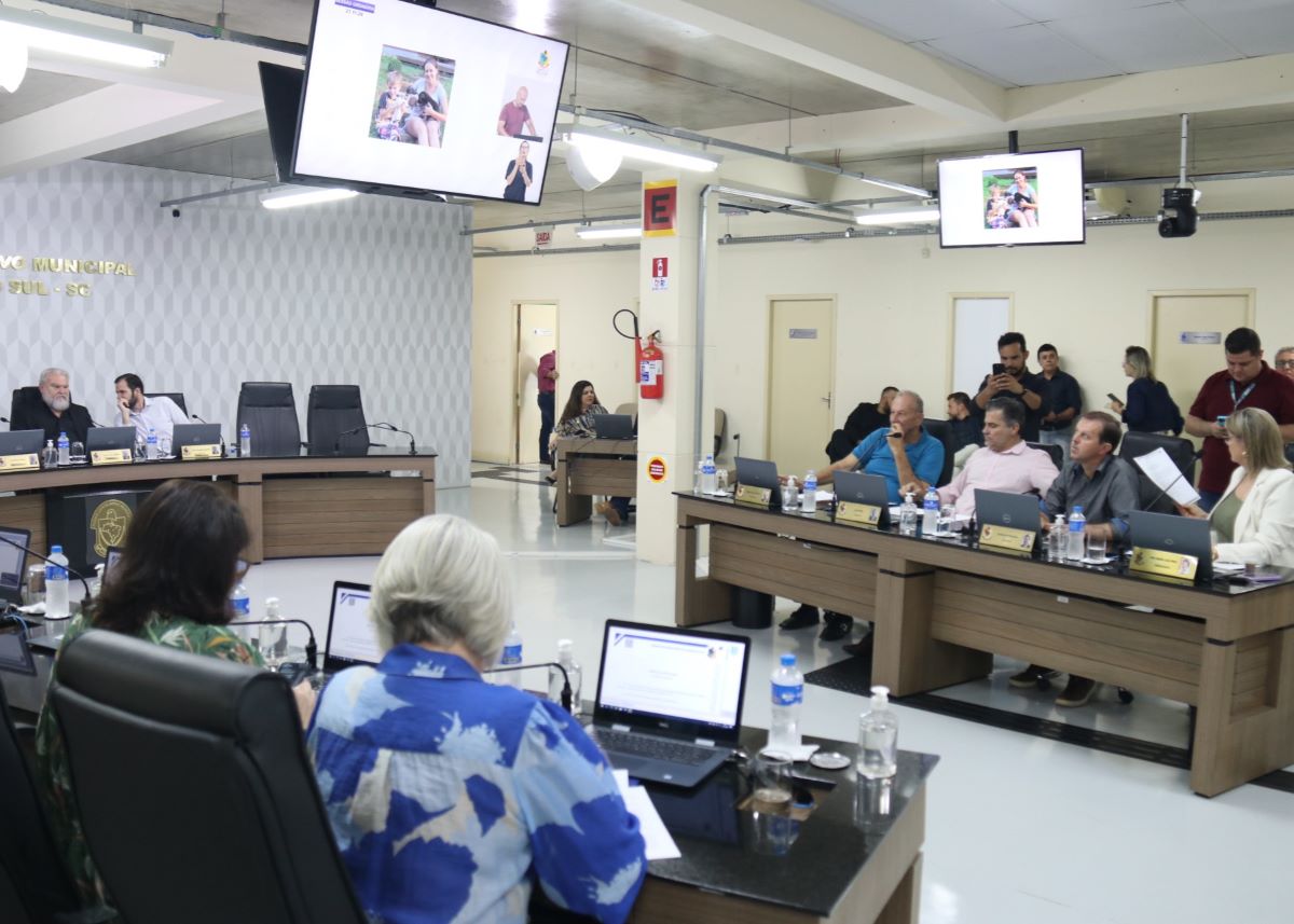 Projetos aprovados na sessão desta quinta-feira (21)